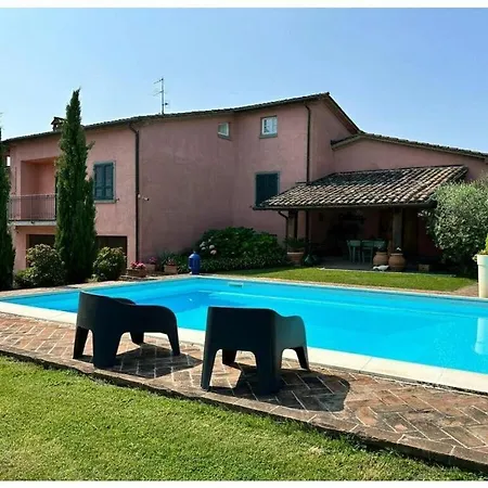 Bucatino Villa *
